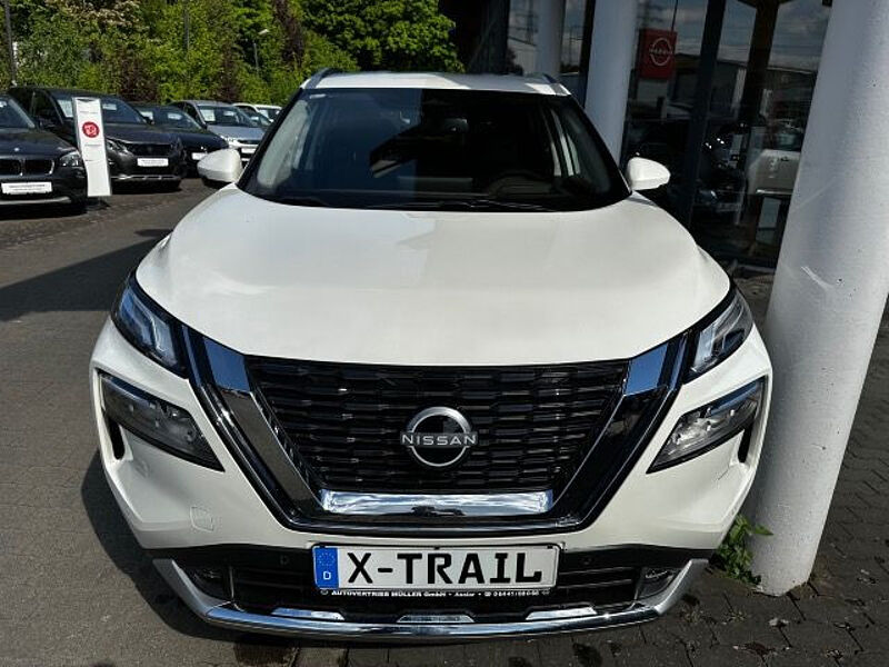 Nissan X-Trail 1.5 VC-T MHEV 163 PS Xtronic Tekna 5 Sitze