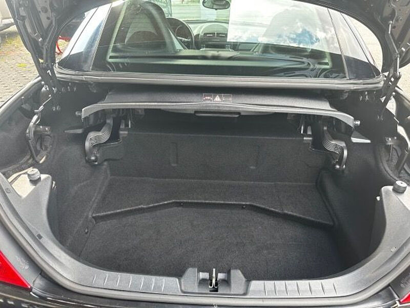 Mercedes-Benz SLK 200 Kompressor 1.8 Cabrio 163PS AIRSCARF