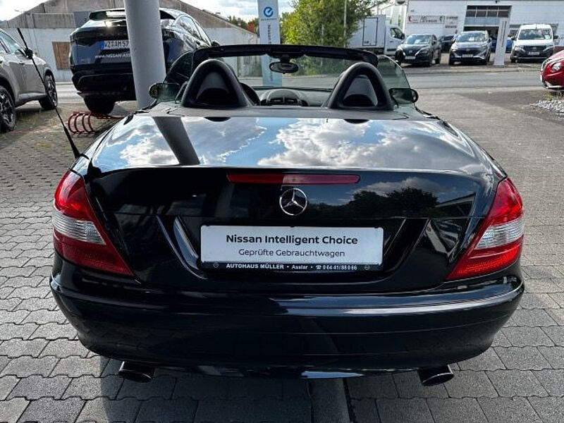 Mercedes-Benz SLK 200 Kompressor 1.8 Cabrio 163PS AIRSCARF