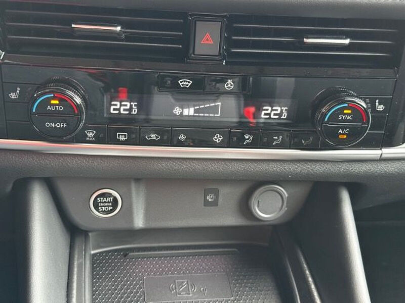 Nissan Qashqai MY24 1.3 DIG-T MHEV 158 PS Xtronic N-Connecta Winter Komfort