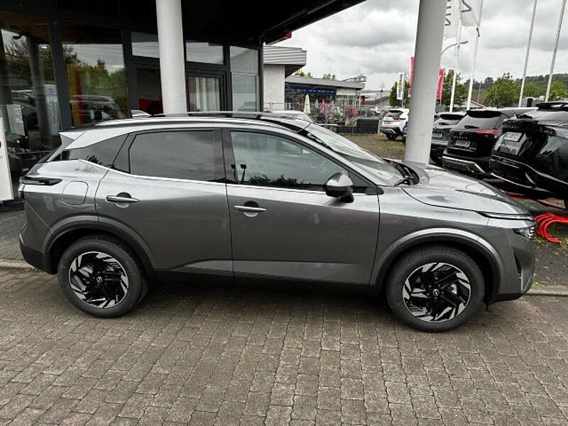 Nissan Qashqai MY24 1.3 DIG-T MHEV 158 PS Xtronic N-Connecta Winter Komfort