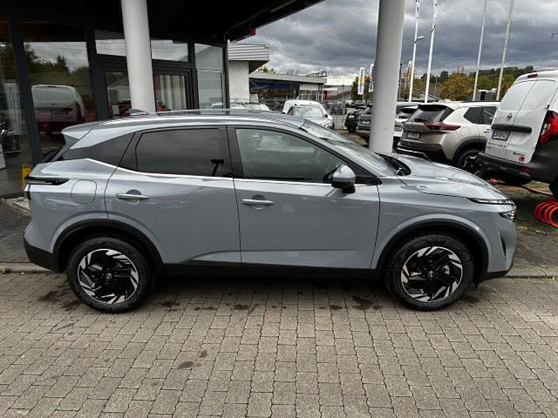 Nissan Qashqai MY24 1.3 DIG-T MHEV 158 PS Xtronic N-Connecta Winter Komfort