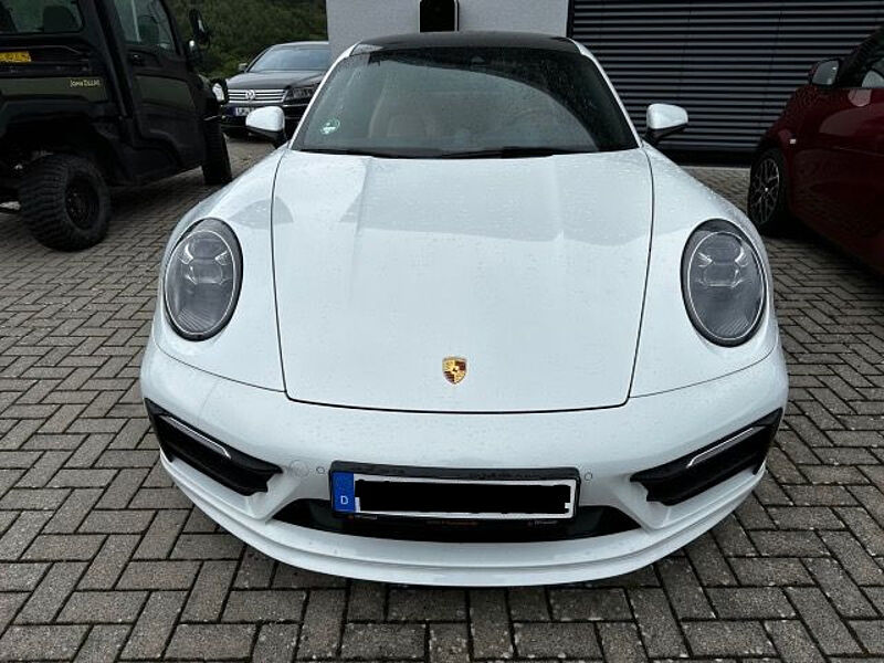 Porsche 911 Carrera 4S Vollausstattung Service NEU