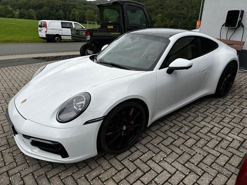 Porsche 911 Carrera 4S Vollausstattung Service NEU